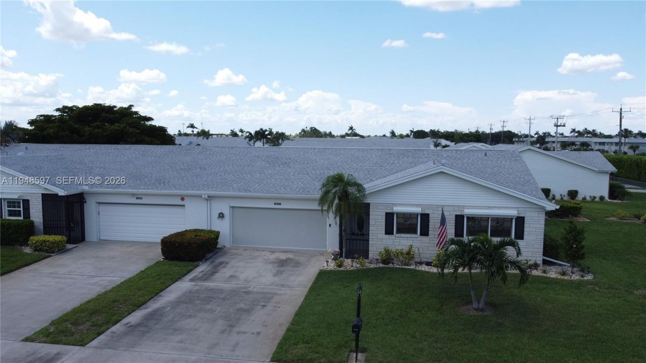 1527 Edgewater Circle, Fort Myers, FL 33919 Photo
