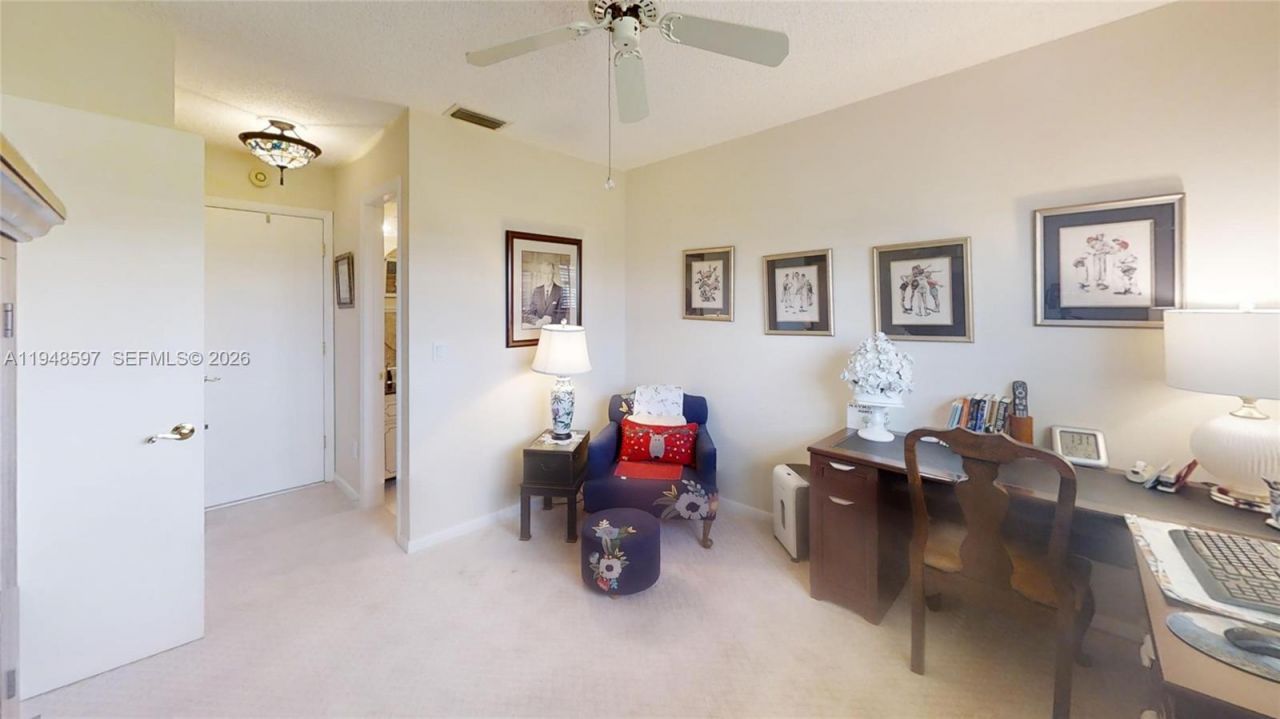 1527 Edgewater Circle, Fort Myers, FL 33919 Photo