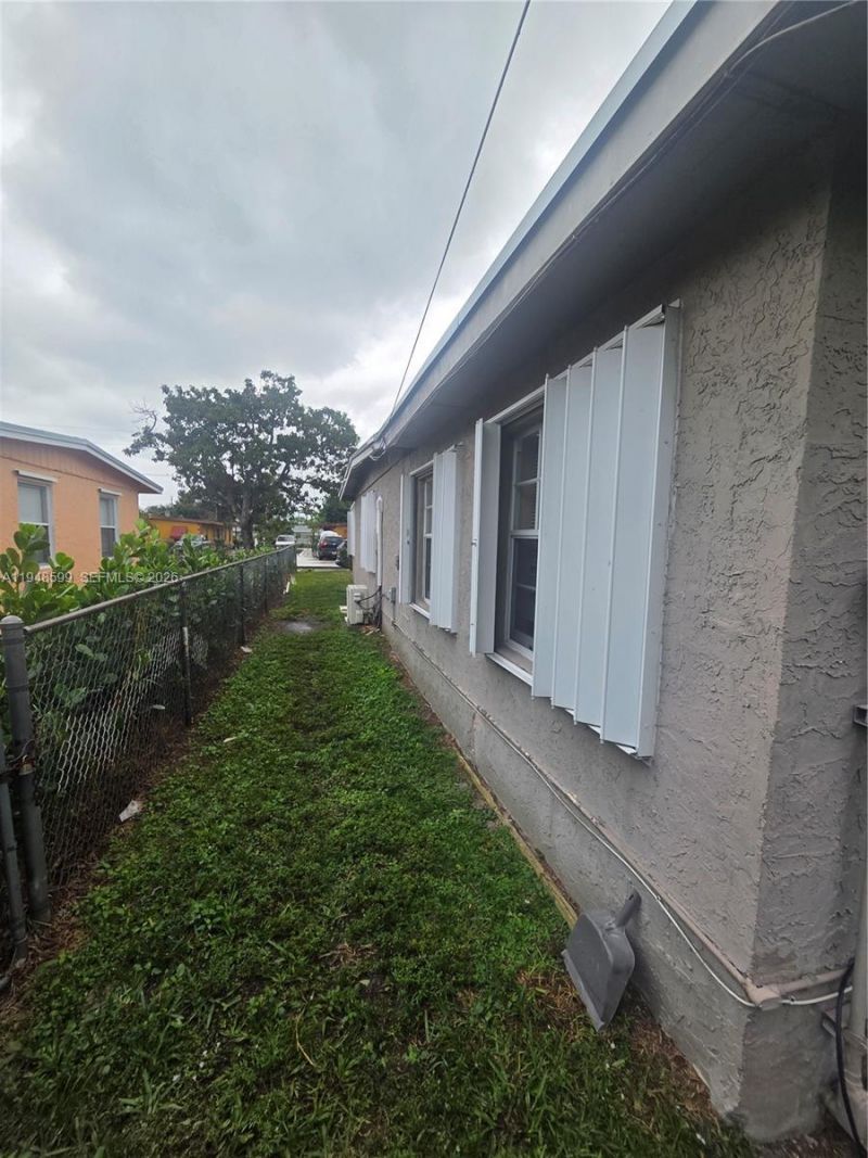 210 SW 14th Ave, Delray Beach, FL 33444 Photo