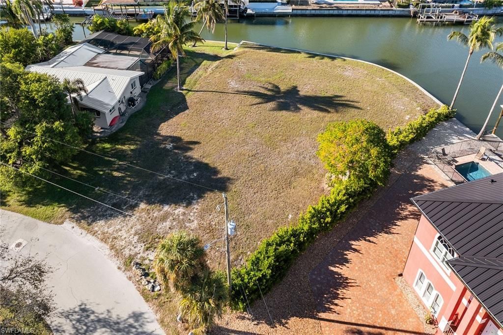 271 Randy Ln, Fort Myers Beach, FL 33931 Photo