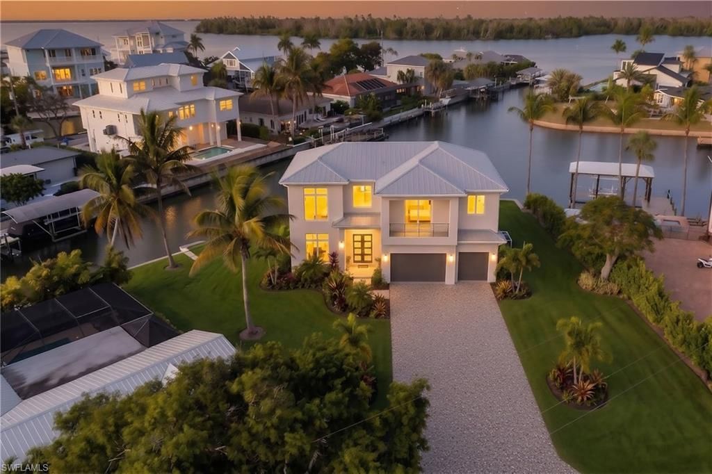 271 Randy Ln, Fort Myers Beach, FL 33931 Photo