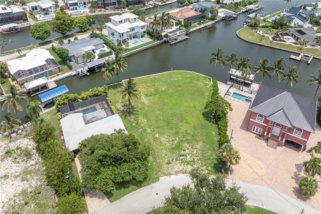 271 Randy Ln, Fort Myers Beach, FL 33931 Photo