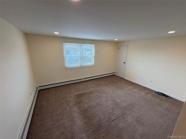 385 West Drive, Copiague, NY 11726