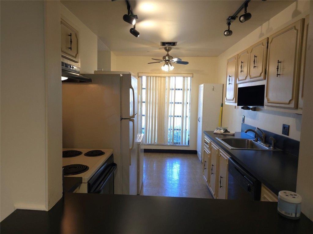 1141 Boxwood Dr, Unit B, Delray Beach, FL 33445 Photo