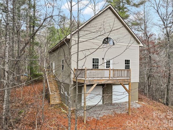 109 Tumblebug Trail Road, Flat Rock, NC 28731