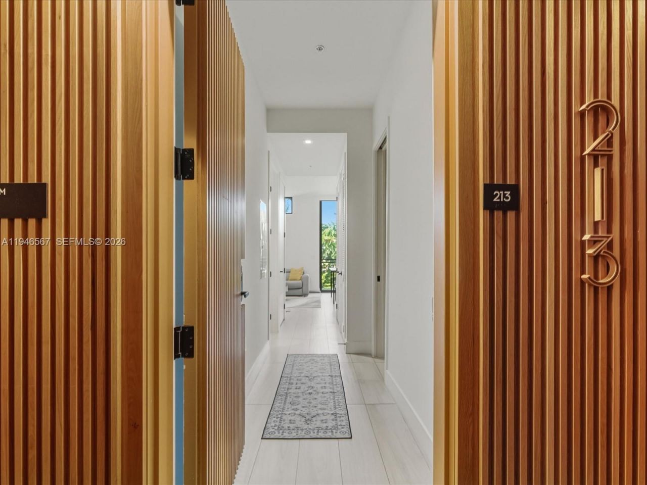 1030 15th St , Unit 213, Miami Beach, FL 33139 Photo