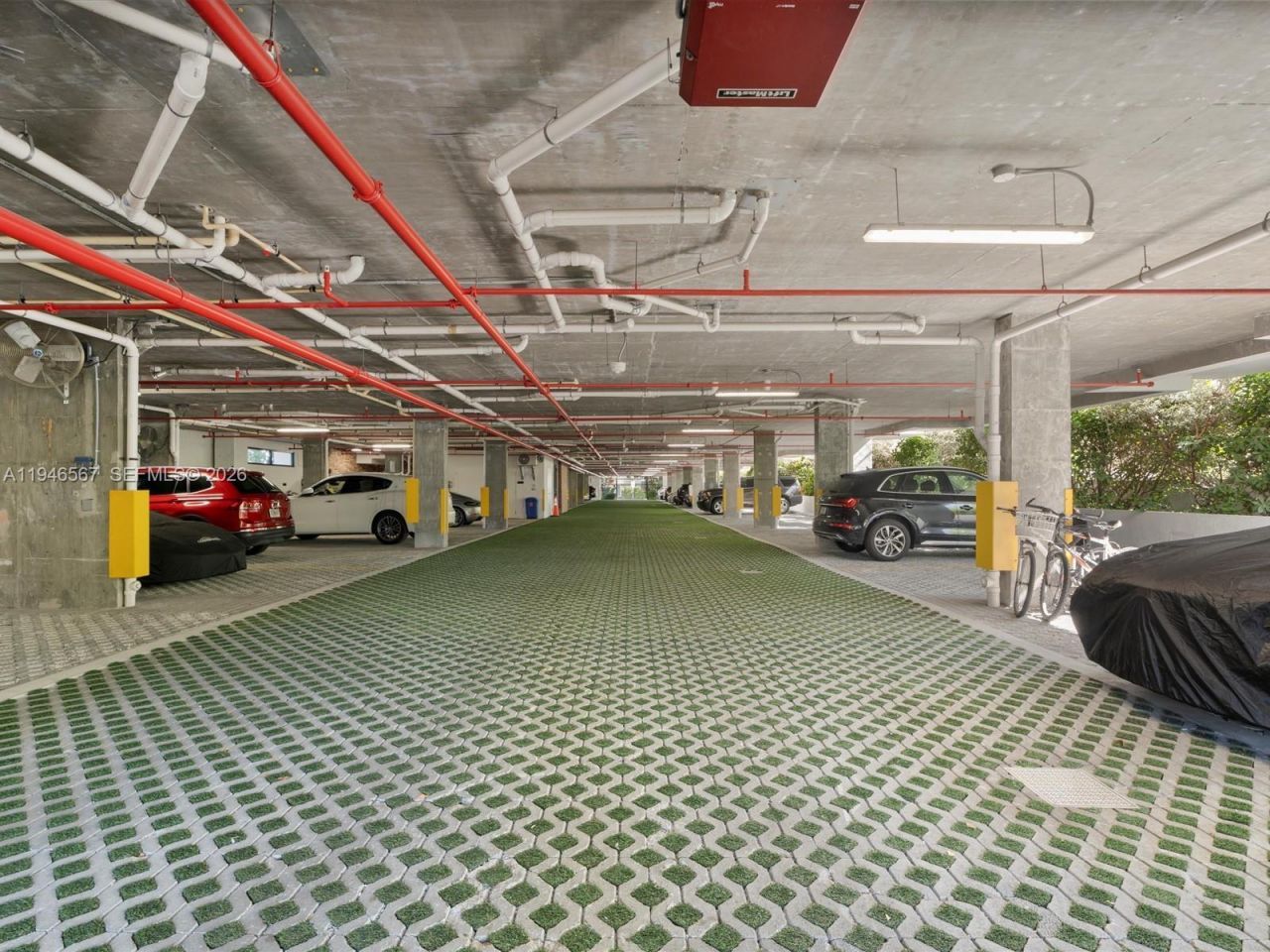 1030 15th St , Unit 213, Miami Beach, FL 33139 Photo