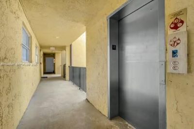 15430 SW 82nd Ln, Unit 625, Miami, FL 33193 Photo