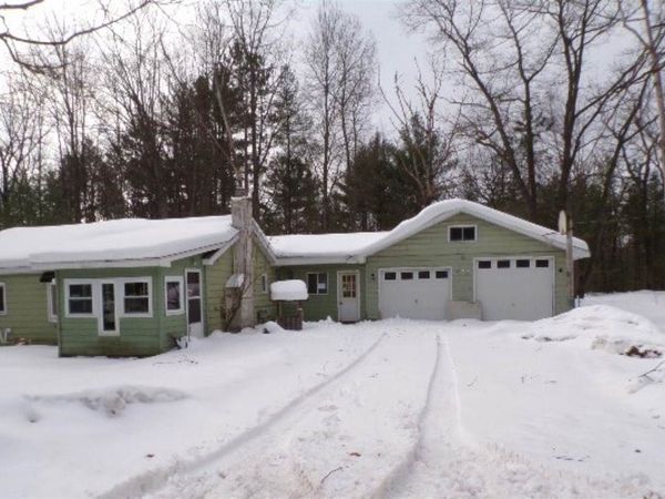 975 W Bear Lake NE, Kalkaska, MI 49646