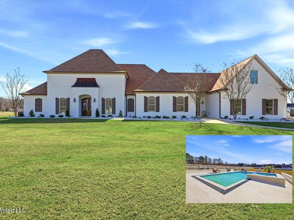 111 Pecan Ridge, Brandon, MS 39047