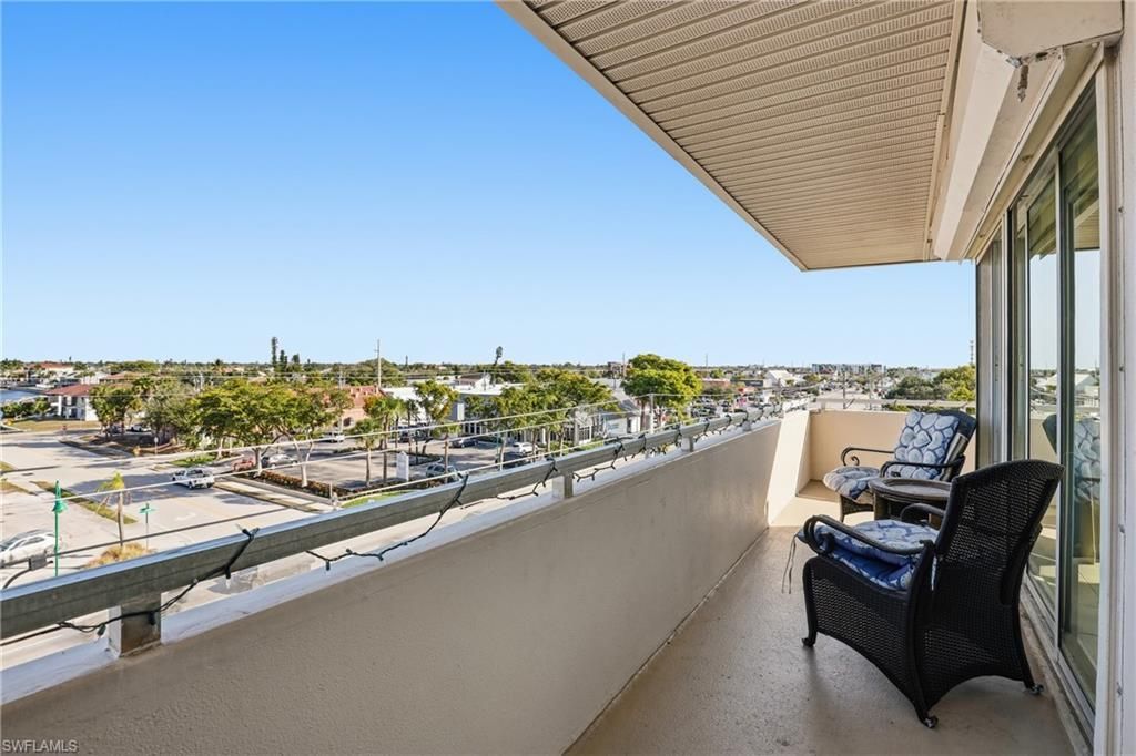 4803 Sunset Ct , Unit 404, Cape Coral, FL 33904 Photo