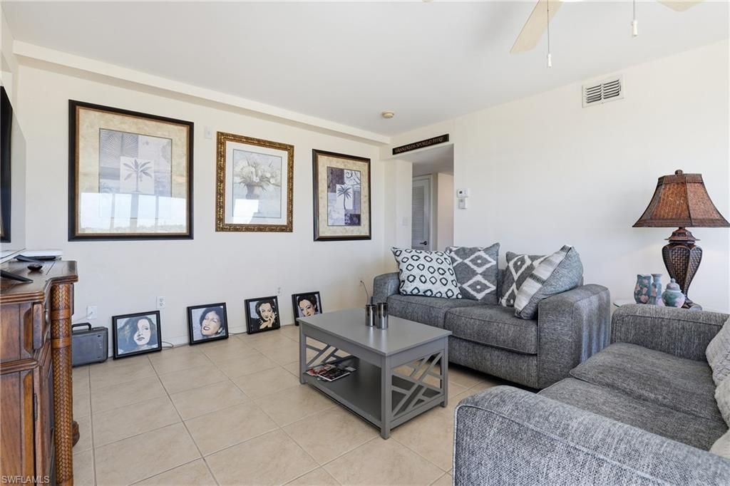 4803 Sunset Ct , Unit 404, Cape Coral, FL 33904 Photo