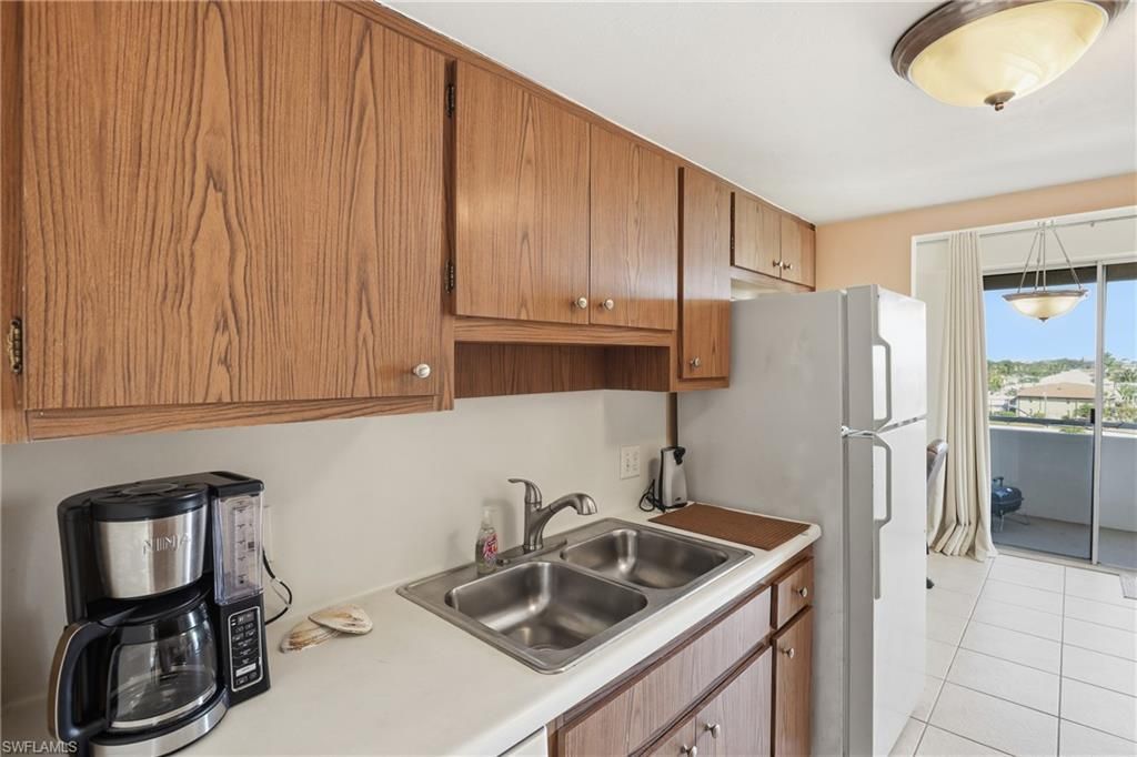 4803 Sunset Ct , Unit 404, Cape Coral, FL 33904 Photo