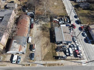 2416 S 2nd Avenue, Dallas, TX 75210