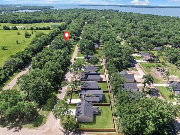 6151 Inca Drive, Enchanted Oaks, TX 75156