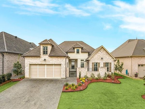 541 N CORNICHE DU LAC, Covington, LA 70433