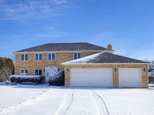 729 N 8th Avenue, Addison, IL 60101