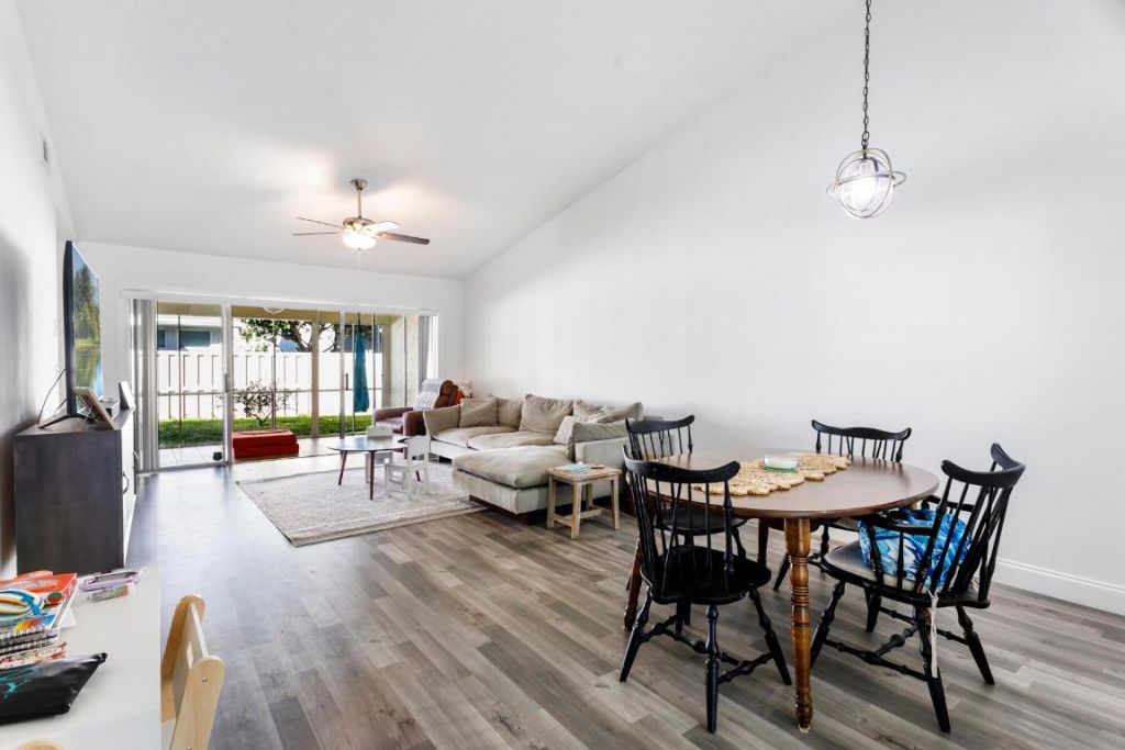 140 Moccasin Trail S, Jupiter, FL 33458 Photo