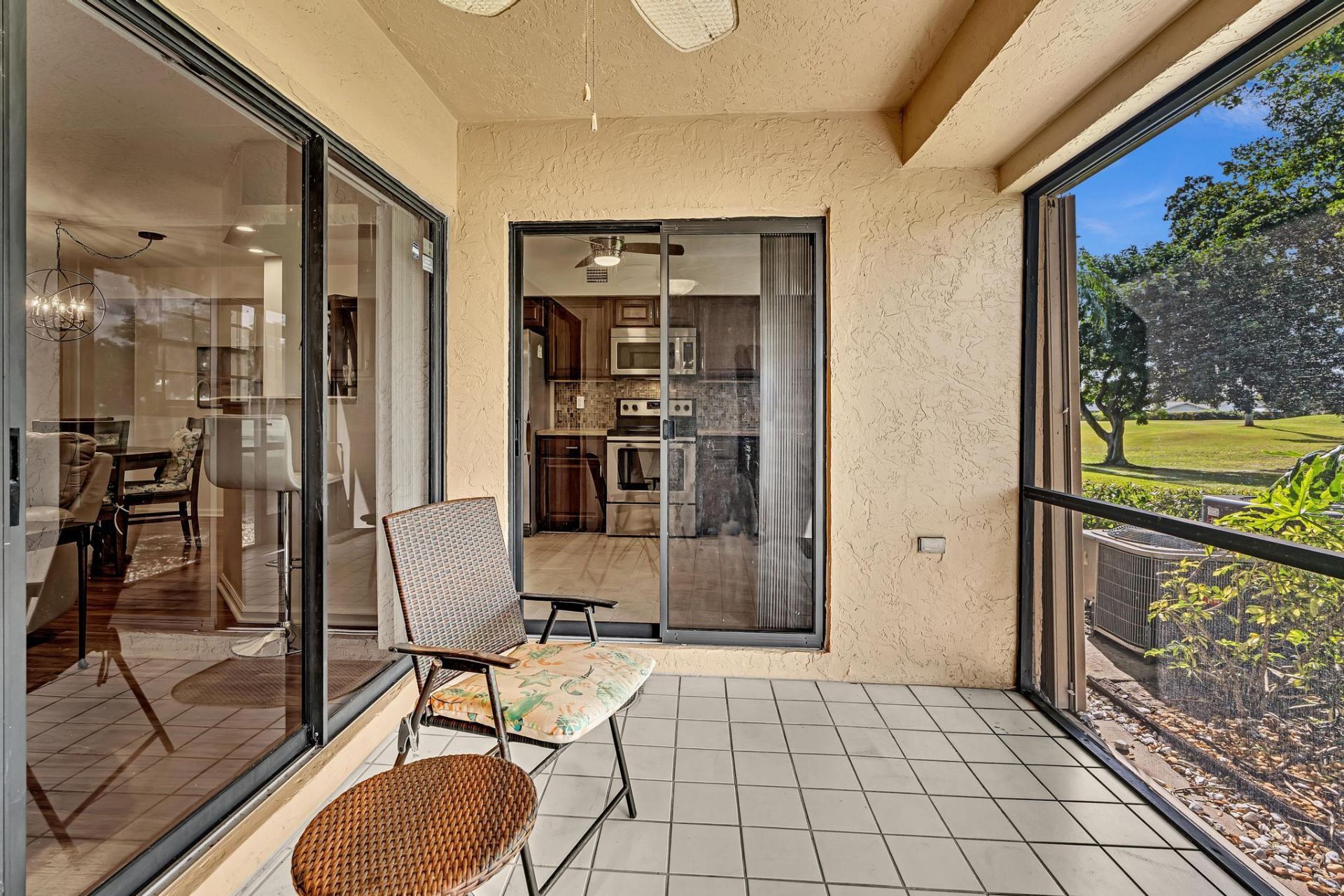 17372 Boca Club Boulevard, Unit 405, Boca Raton, FL 33487 Photo