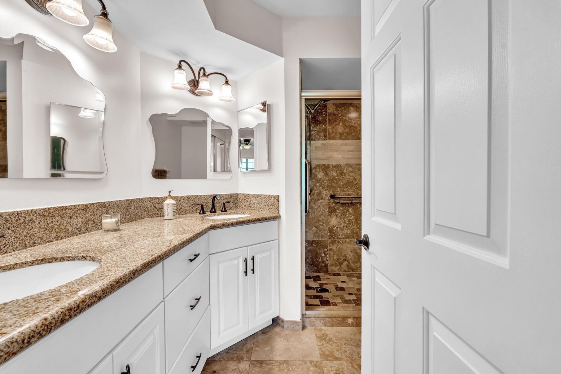 17372 Boca Club Boulevard, Unit 405, Boca Raton, FL 33487 Photo