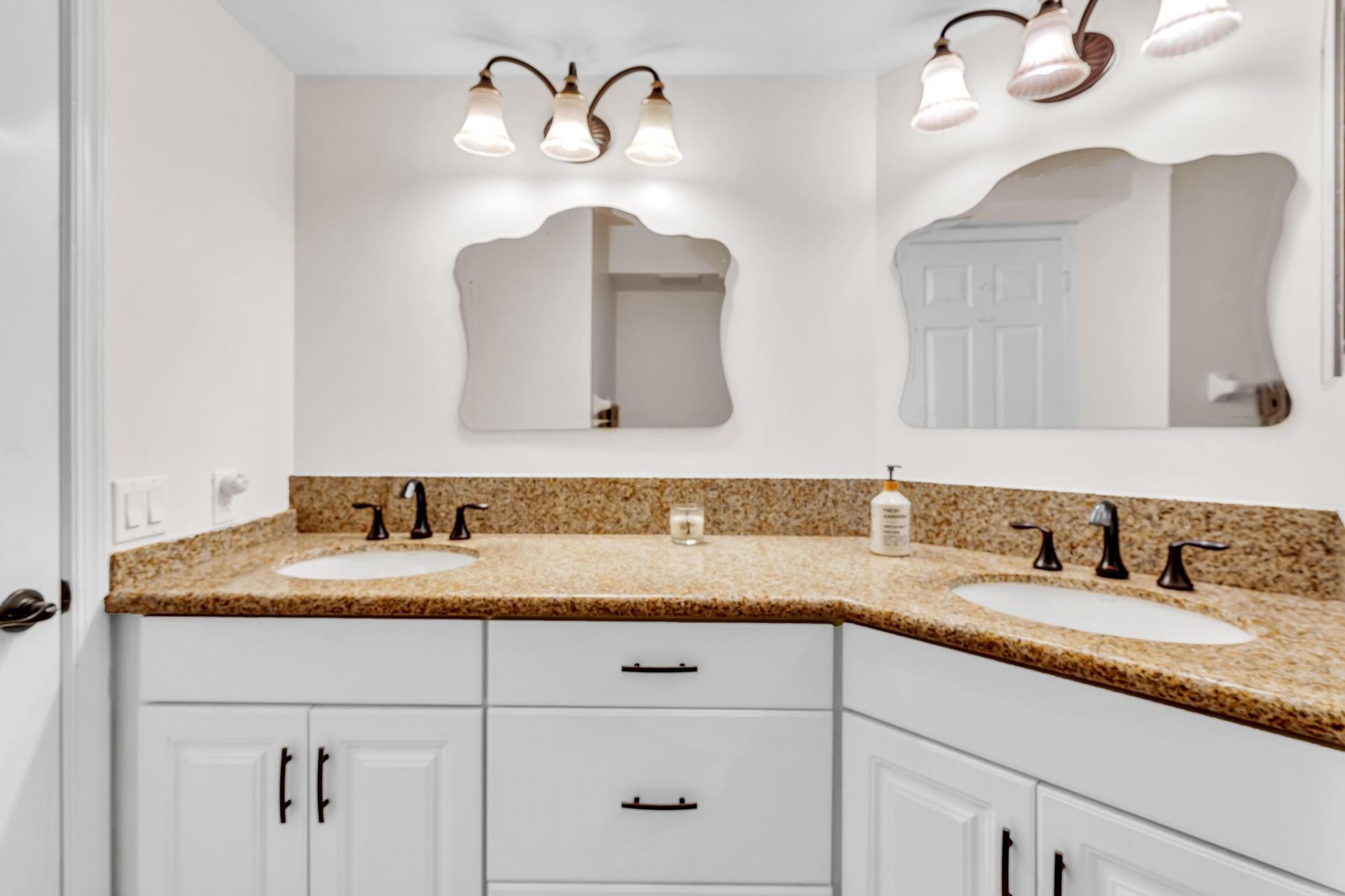 17372 Boca Club Boulevard, Unit 405, Boca Raton, FL 33487 Photo