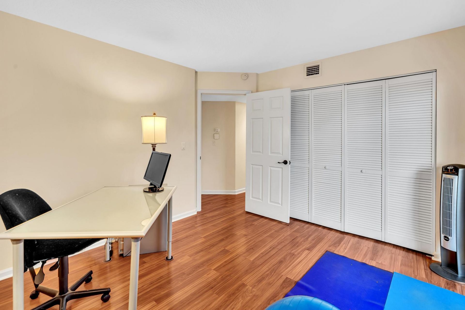 17372 Boca Club Boulevard, Unit 405, Boca Raton, FL 33487 Photo