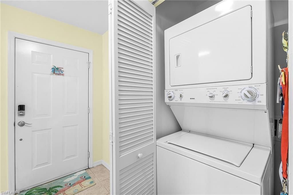 4219 Bellasol Cir, Unit 1711, Fort Myers, FL 33916 Photo