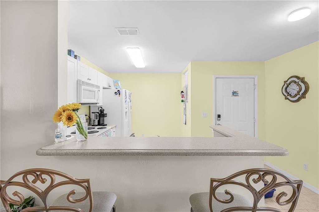 4219 Bellasol Cir, Unit 1711, Fort Myers, FL 33916 Photo