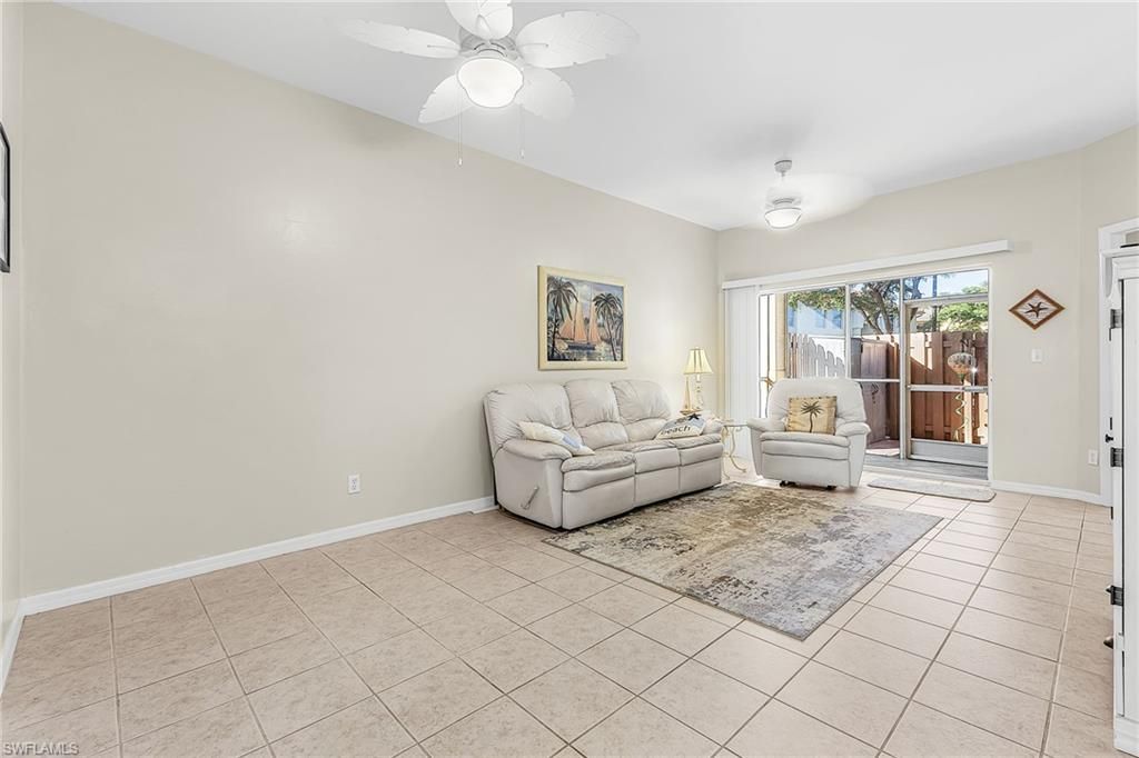 4219 Bellasol Cir, Unit 1711, Fort Myers, FL 33916 Photo