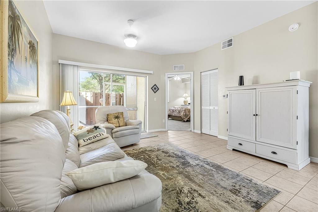 4219 Bellasol Cir, Unit 1711, Fort Myers, FL 33916 Photo