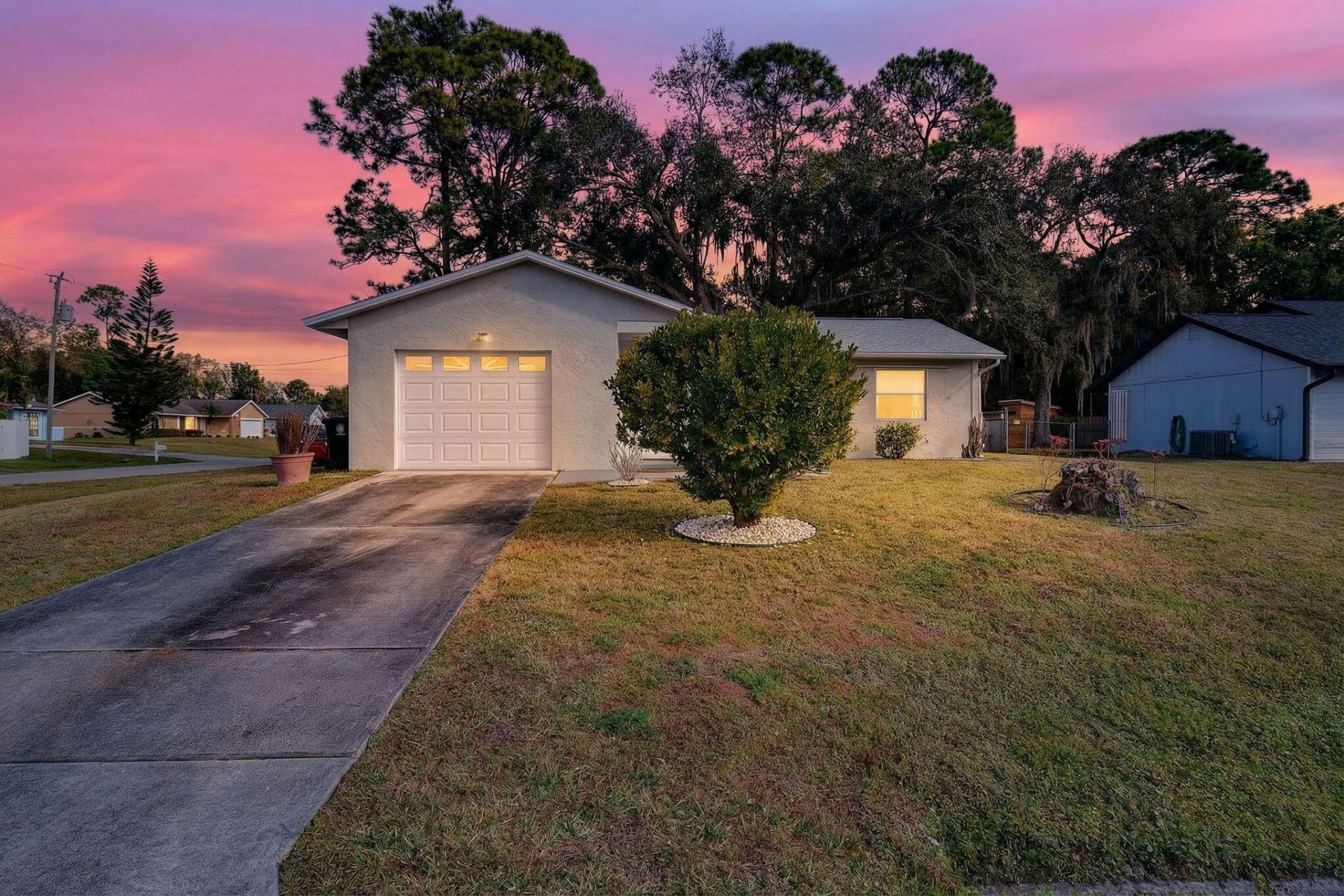 1757 SW Ocean Cove Avenue, Port Saint Lucie, FL 34953 Photo