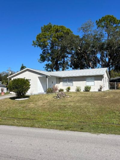 1757 SW Ocean Cove Avenue, Port Saint Lucie, FL 34953 Photo