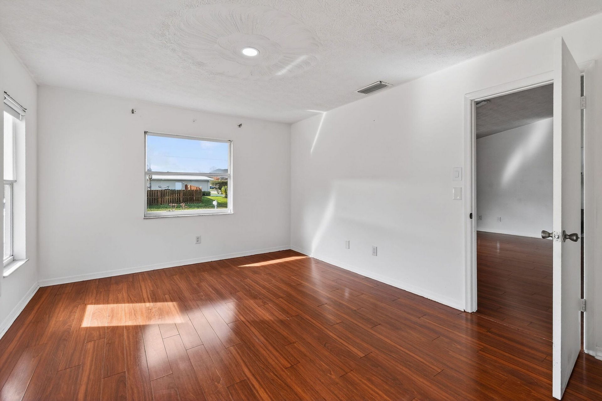 1757 SW Ocean Cove Avenue, Port Saint Lucie, FL 34953 Photo