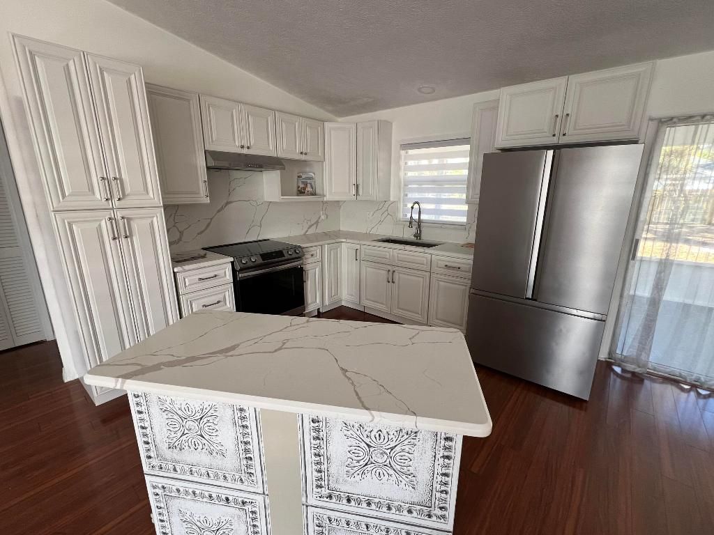 1757 SW Ocean Cove Avenue, Port Saint Lucie, FL 34953 Photo