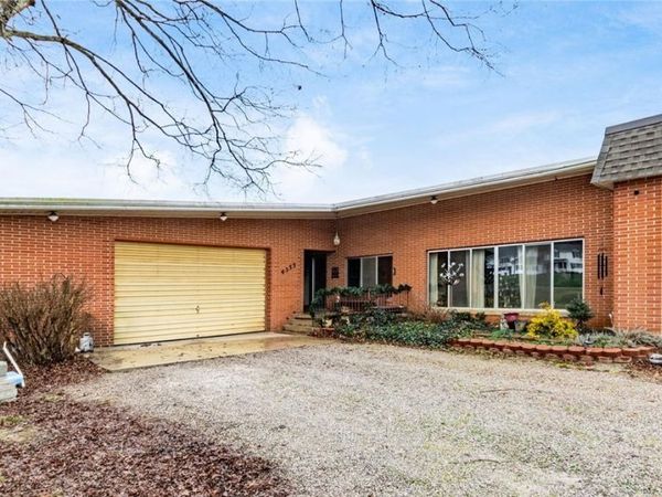 4355 Shimoda Lane, Zanesville, OH 43701