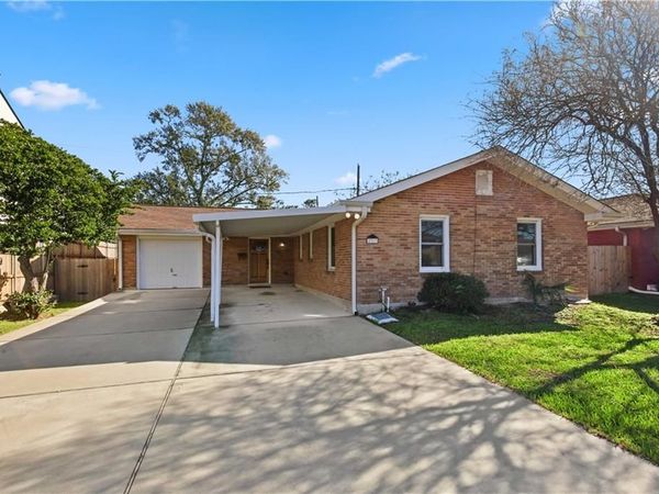 2313 BELMONT Place, Metairie, LA 70001