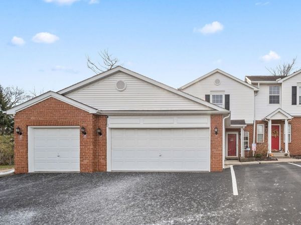 3073 Birch Hollow Way, Columbus, OH 43231