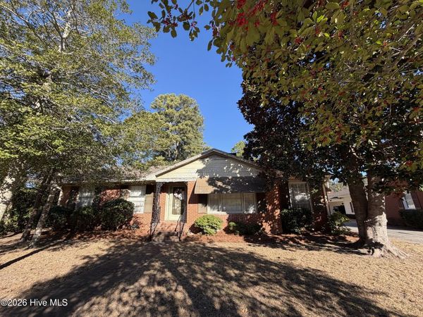 1703 Englewood Drive, Greenville, NC 27858