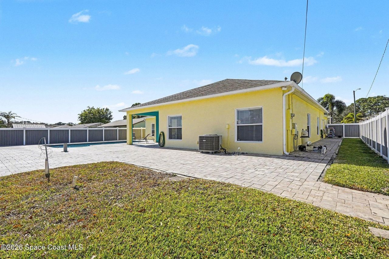 315 Bryn Mawr Avenue Ne, Palm Bay, FL 32907 Photo