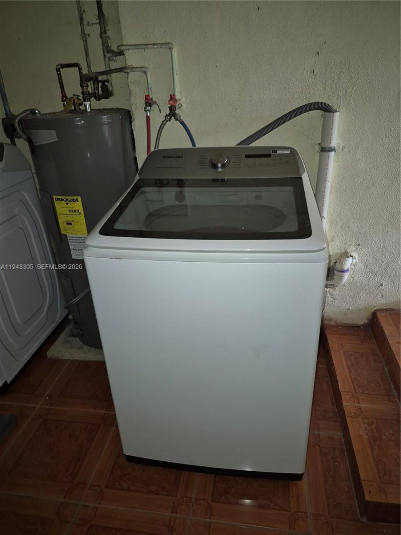 28 NE 49th St , Miami, FL 33137 Photo