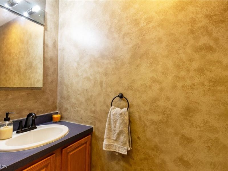 889 Holborn Road, Streetsboro, OH 44255 Photo 14