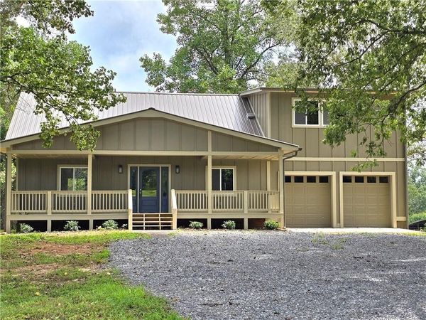 2417 Mobile Road, Mccaysville, GA 30555