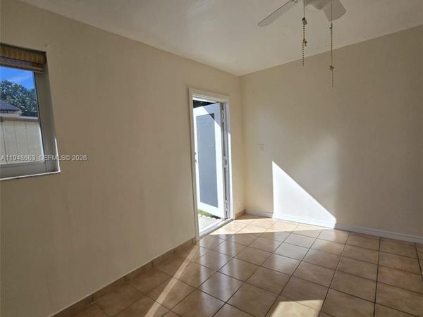 15764 SW 303rd Ter, Homestead, FL 33033