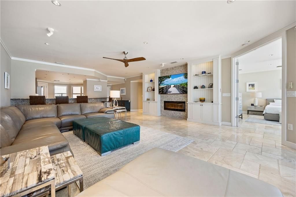 265 Barefoot Beach Blvd, Unit 303, Bonita Springs, FL 34134 Photo