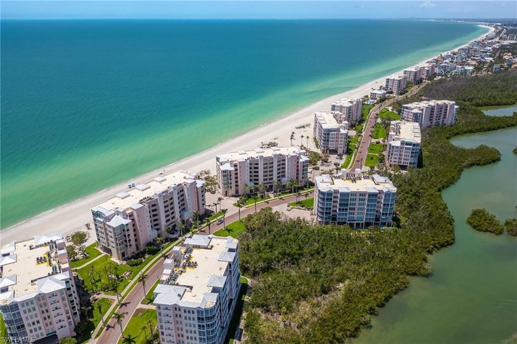 265 Barefoot Beach Blvd, Unit 303, Bonita Springs, FL 34134 Photo