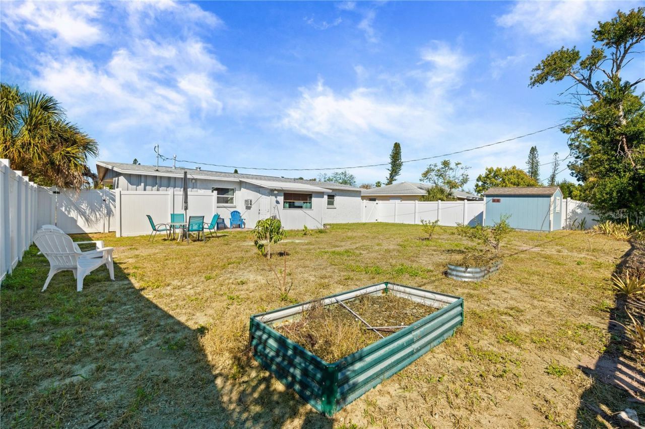 6227 Columbia Drive, Bradenton, FL 34207 Photo