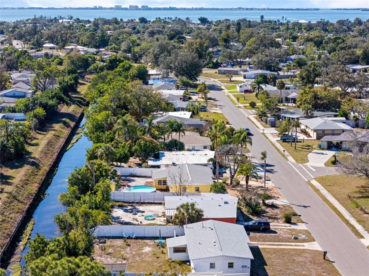 6227 Columbia Drive, Bradenton, FL 34207 Photo