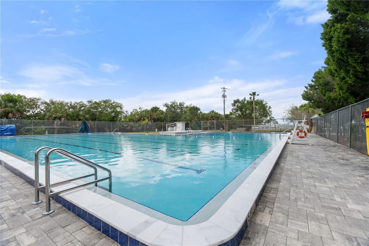 6227 Columbia Drive, Bradenton, FL 34207 Photo