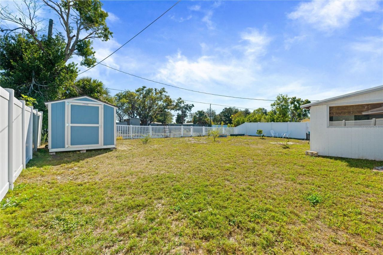 6227 Columbia Drive, Bradenton, FL 34207 Photo