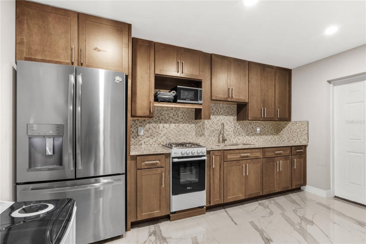 5721 Carrollwood Meadows Drive, Tampa, FL 33625 Photo